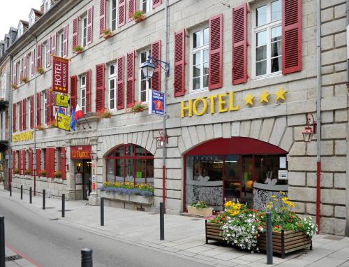 Hotel de France : Hotel near La Saunière
