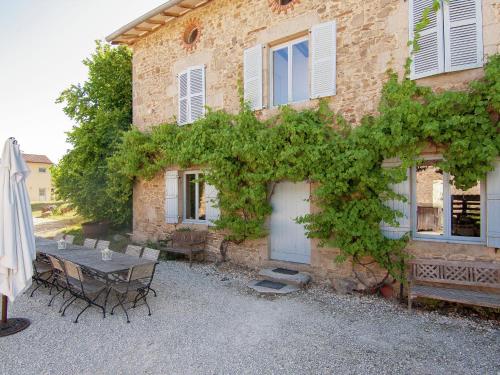 Holiday home Le Manoir 2 : Guest accommodation near Saint-Martin-Terressus
