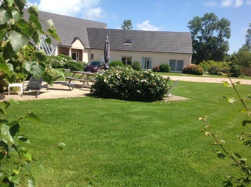 Les grandes Masures B&B : Bed and Breakfast near Thil-Manneville