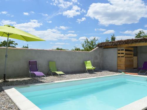 Holiday Home Maisond De Vacance-Pradons : Guest accommodation near Saint-Maurice-d'Ardèche