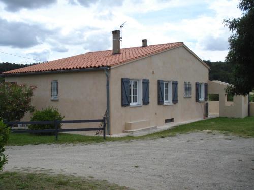 Le Gîte de la Bade : Guest accommodation near Trassanel