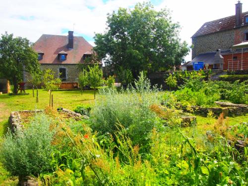 Le Verger : Guest accommodation near Charnois