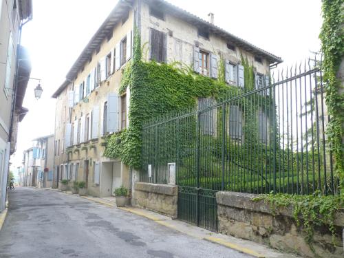 Maison d'Hôte Rey : Guest accommodation near Viviers-lès-Montagnes