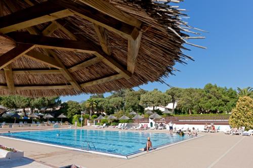 Hotel Club Marina Viva : Resort near Bastelicaccia