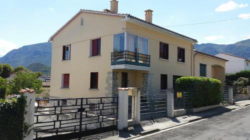 Quillan La Vue : Bed and Breakfast near Escouloubre