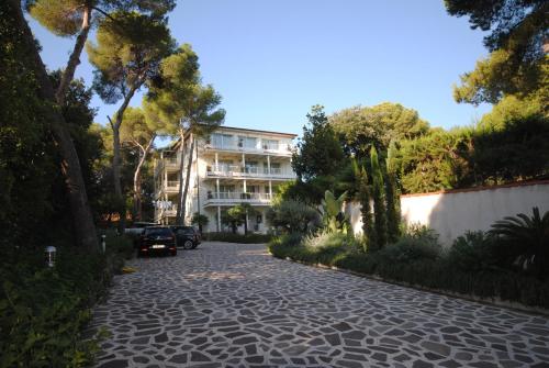 Boutique Apartments in Guest House Cap Martin : Guest accommodation near Roquebrune-Cap-Martin