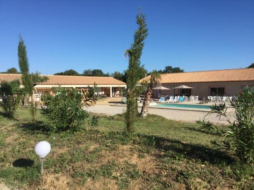 L´oliveraie : Bed and Breakfast near Bages