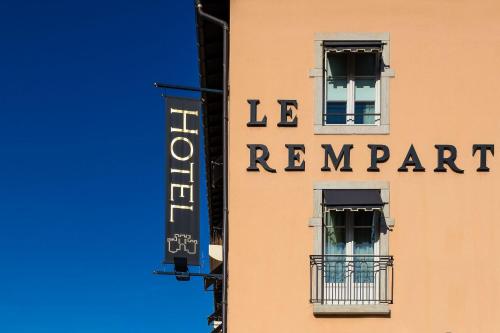 Hotel The Originals Tournus Le Rempart (ex Qualys-Hotel) : Hotel near Sennecey-le-Grand