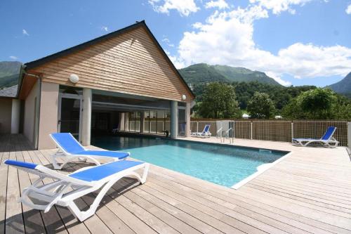 Résidence Val de Roland : Guest accommodation near Luz-Saint-Sauveur