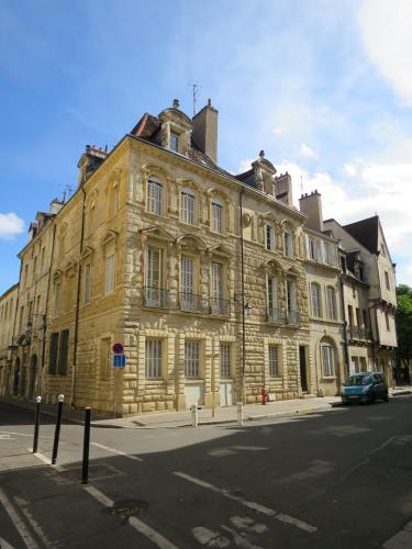 Benigne Malyon : Apartment near Ruffey-lès-Echirey