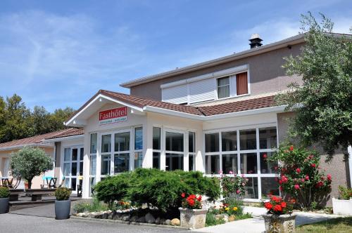 Fasthotel Toulouse Blagnac Aéroport : Hotel near Montaigut-sur-Save