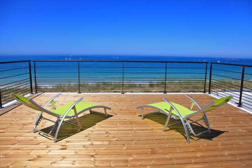 Villa de la plage de Plouescat : Guest accommodation near Plougar