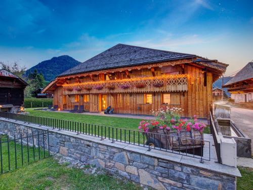 Villa Solaire : Guest accommodation near Montriond
