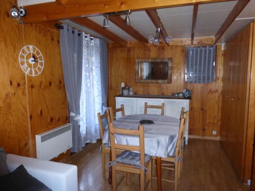 Breguet 9 : Guest accommodation near Uvernet-Fours