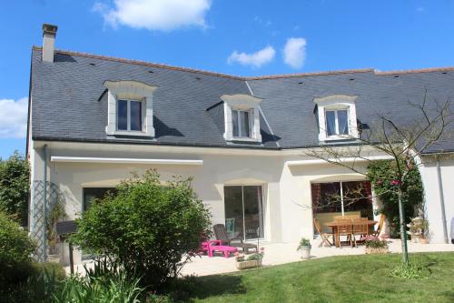 Le Clos Des Roses : Bed and Breakfast near Cangey