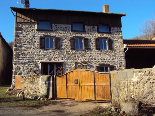 Gîte CASSIS : Guest accommodation near Pébrac