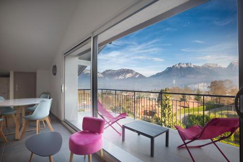 Appartement Mont Blanc - Vue Lac : Apartment near Gruffy