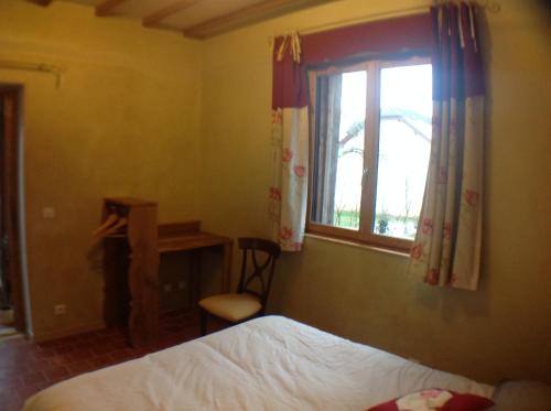 Chambre d'hôtes de Paille et d'Argile : Bed and Breakfast near Le Chesne