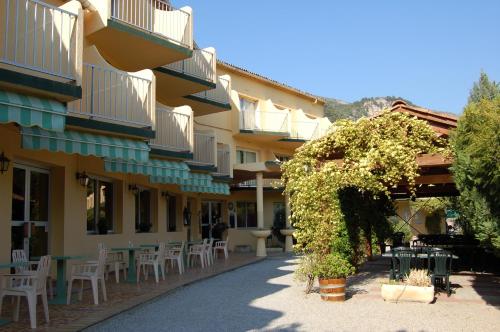 Sous l'Olivier : Hotel near Eygaliers