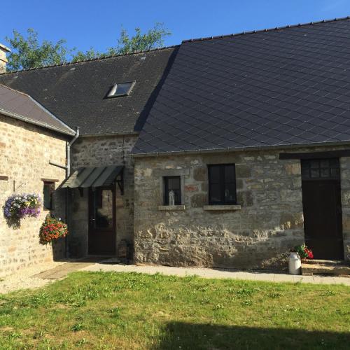 Lingramiere : Bed and Breakfast near Saint-Brice-sous-Rânes