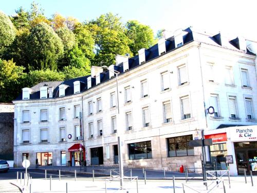 Hotel The Originals Poitiers Continental (ex Inter-Hotel) : Hotel near Savigny-Lévescault