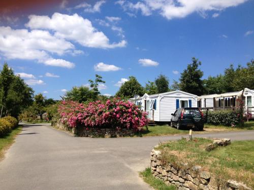 Jantom Holidays : Guest accommodation near Gouesnach