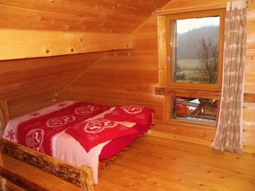 Trolle'inn : Guest accommodation near Montmin
