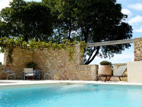 L'Enclos du Micocoulier : Guest accommodation near Aigues-Vives