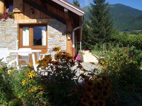 Chez Maryse : Guest accommodation near Tours-en-Savoie