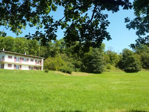 Holiday Home Murinais : Guest accommodation near Marcilloles
