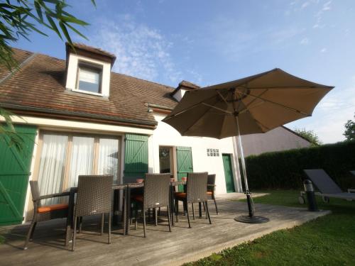 Maison De Vacances - Mesnil-Saint-Pere 2 : Guest accommodation near Rouilly-Sacey