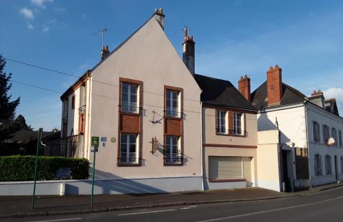 Le Repos du Marinier : Guest accommodation near Poilly-lez-Gien