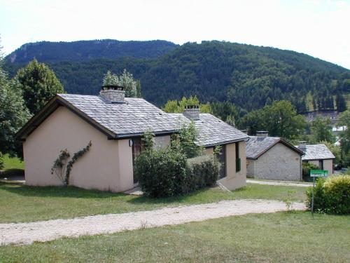 Village de Gîtes de La Canourgue : Guest accommodation near Balsièges