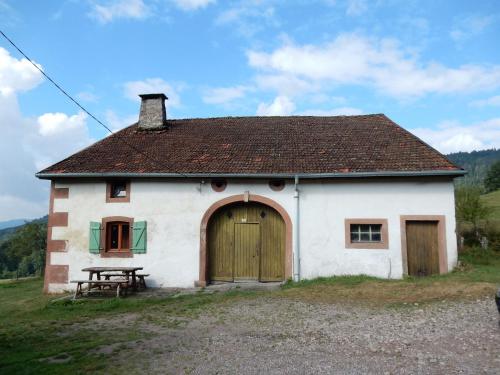 La Genevieve 2 : Guest accommodation near Cleurie