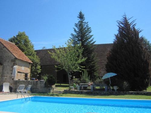 Hubre 2 : Guest accommodation near Badecon-le-Pin