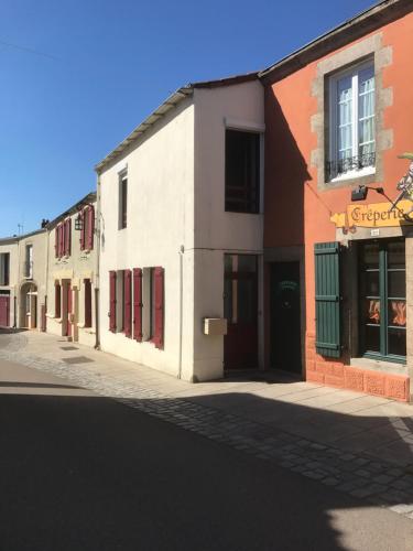 Maison proche Puy du Fou : Guest accommodation near Saint-Aubin-des-Ormeaux
