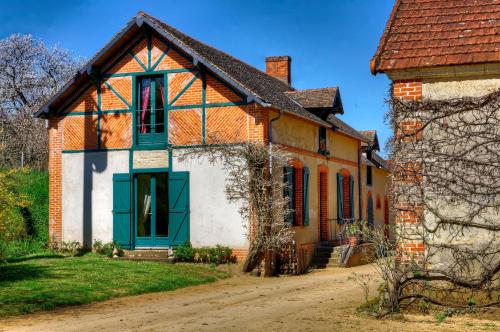 Cottages de Château de Vaux : Guest accommodation near Teillé