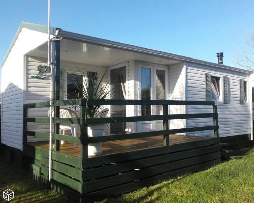 Mobile Home à Louannec : Guest accommodation near Perros-Guirec