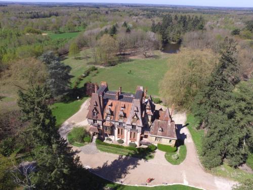 château Mont Suzey : Bed and Breakfast near Neung-sur-Beuvron