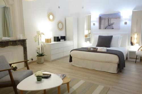 Arles Getaway - La Suite Arlésienne : Apartment near Arles