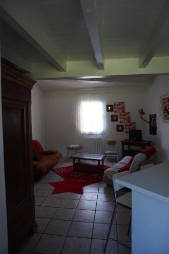 Petit appart : Apartment near Chabeuil