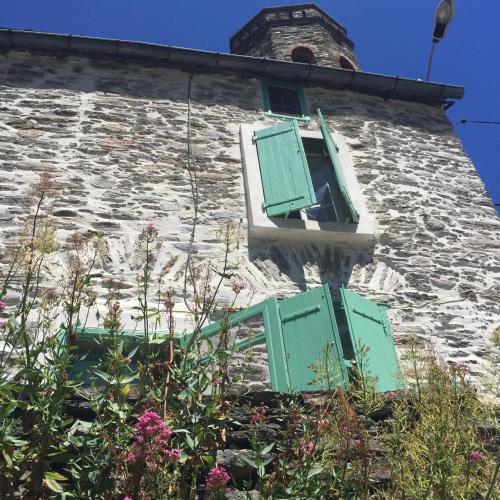 Les Volets Verts : Guest accommodation near Limousis