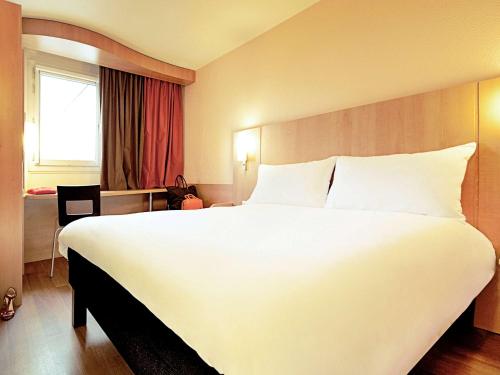 ibis Lille Tourcoing Centre : Hotel near Lannoy