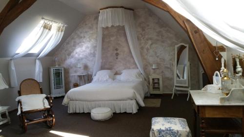 La Maison des Lizas : Bed and Breakfast near Trogues