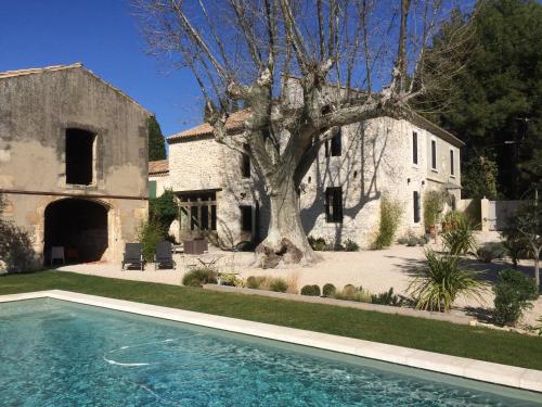 Mas de l'étoile : Guest accommodation near Les Baux-de-Provence
