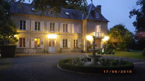 Bed and Breakfast La Part des Anges : Bed and Breakfast near Bricqueville
