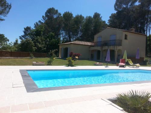 Mille et une nuits en Provence : Bed and Breakfast near Lorgues