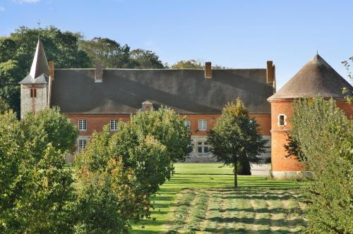 Villa Manoir de Vertot : Guest accommodation near Hattenville