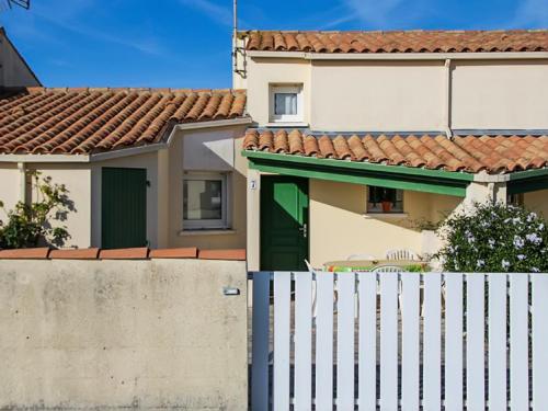 Holiday Home des Aubioches : Guest accommodation near Saint-Georges-d'Oléron