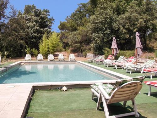 Holiday Home Route du Palis : Guest accommodation near Roaix